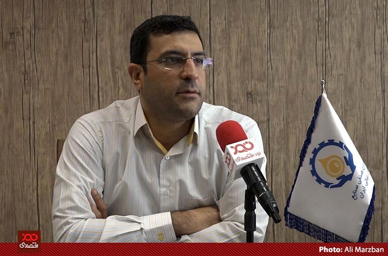 تولید و توزیع روغن نسبت به مدت مشابه پارسال ۲۰ درصد افزایش داشته، اما صنایع باز هم از کمبود روغن حرف میزنند!