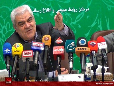 چرا هیچ وزیری در هیچ دولتی حاضر به کنار گذاشتن صالحی‌نیا نمی‌شود؟