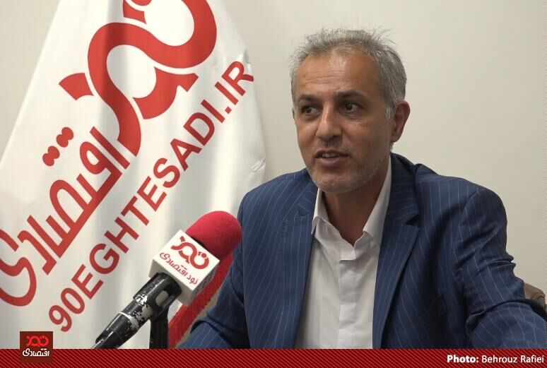 وضع عوارض صادراتی در شرایط فعلی کشور نوعی خود تحریمی است