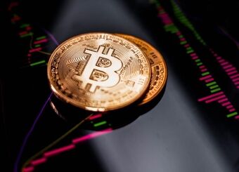 سقوط آزاد بیت‌کوین نزدیک است