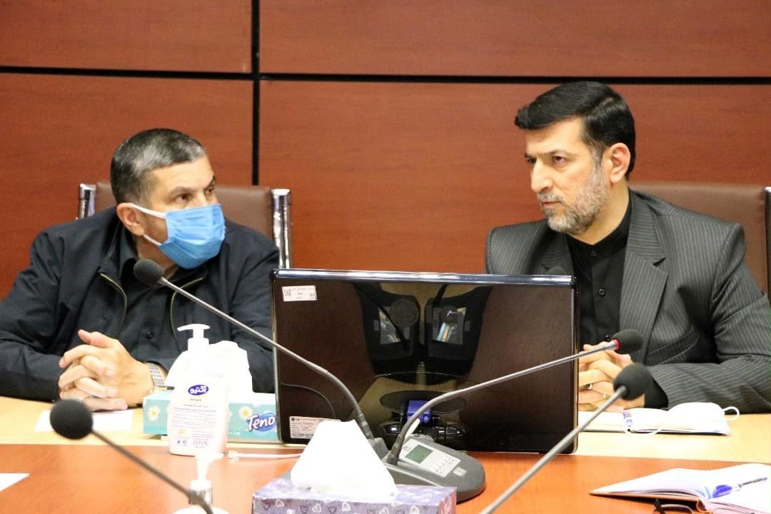 نخستین نشست قرارگاه محرومیتزدایی در سازمان دامپزشکی کشور با حضور اعضای این قرارگاه و جمعی از مدیران ارشد این سازمان برگزار شد