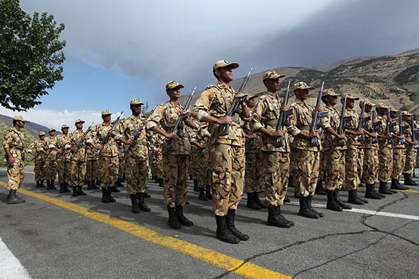 سربازان متاهل حداقل ۴ میلیون و ۱۰۰ هزار تومان حقوق میگیرند