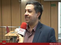 ارز ۴۲۰۰ تومانی بالاخره باید حذف می‌شد، چون عوایدش بیشتر نصیب رانت‌خواران شده و کالاهای غیر مرتبط با آن وارد می‌شد
