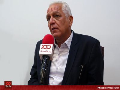 فیلم/  اعضای هیئت مدیره انجمن صنفی گاوداران کشور جلوی دوربین «نود اقتصادی»