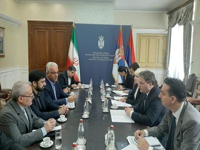 تاکید بر گسترش روابط اقتصادی ایران و صربستان/توافق بر تشکیل کارگروه مشترک تجاری