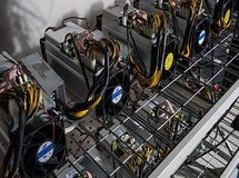 در دولت قبل هیچ کنترلی روی ماینرها نبود