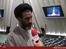 روند واردات خودرو بخاطر نگاه بانک مرکزی متوقف شده است