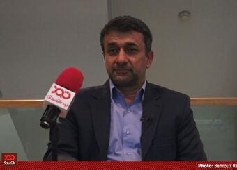  سرپرست وزارت کار تا امروز پایش را به مجلس نگذاشته و اگر الان به مجلس بیاید نمایندگان او را نمی‌شناسند!