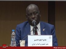 ایرانی‌ها به کنیا بیایند و خانه ارزان برای مردم ما بسازند