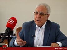  روزی ۱۵۰۰ تا ۲۰۰۰ میلیارد تومان به دلیل اغتشاشات، از بورس خارج می‌شود