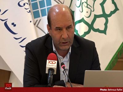 سال ۹٠ در تهران ۳۵ میلیون متر مربع مجوز ساخت صادر شده بود که این عدد در سال ۱۴٠٠ به ۵ میلیون رسید!