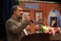 بسیج مظهر اعتماد به نفس و خودوباوری است/ مردمی‌سازی اقتصاد سبب شکوفایی می‌شود
