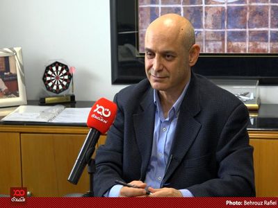 برخی مسولان چند ماه پیش که جام جهانی شروع نشده بود می‌گفتند، روزی ۱۰۰۰ نفر را برای جام جهانی به کیش می‌فرستیم، الان جام جهانی شروع شده، پس کو  عمل به آن وعده‌ها!؟