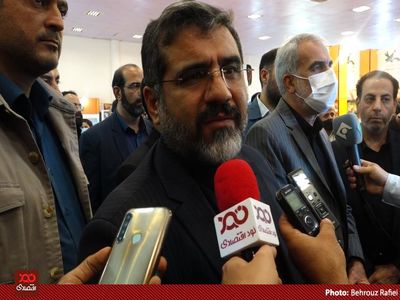 صدور کارت بازرگانی برای هنرمندان ارتباطی به ما ندارد/ توقع نداریم هنرمندان کارت بازرگانی بگیرند