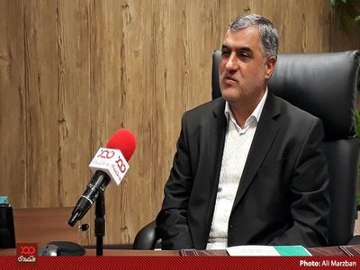 بیمه نامه شخص ثالث دو طرفش بسته است و هیچ اختیاری به شرکت‌های بیمه ای نمی‌دهند