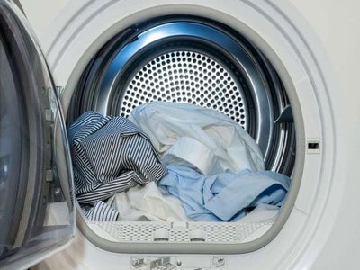 چرا ماشین لباسشویی آبگیری نمی کند؟
