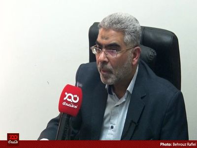 دشمن به التهابات بازار ارز امید بسته است