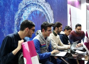 استقبال کارجویان از شرکت خدمات ارتباطی رایتل در نمایشگاه کار