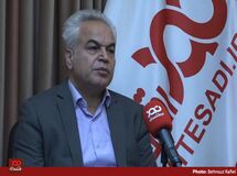 متاسفانه شرکت راه‌آهن اجازه حضور بخش خصوصی را نمی‌دهد