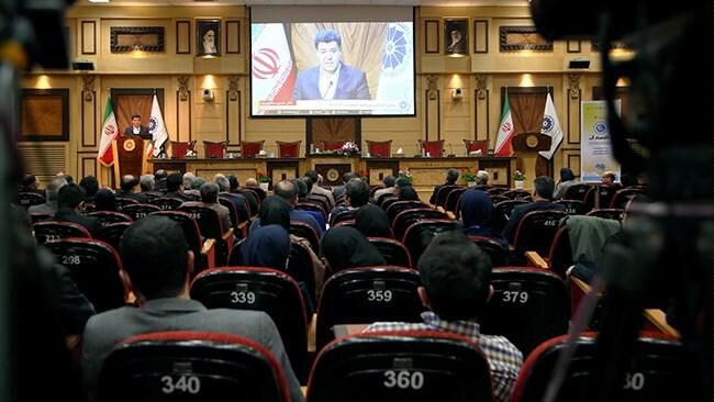 آماده تعامل با قوای سه‌گانه در جهت انسجام ملی و شکوفایی اقتصاد هستیم