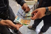 سقوط دلار در بازار به کانال ۴۸ هزار تومان/ کسی خریدار نیست