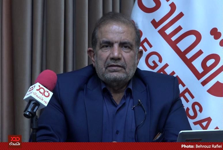 گرانی دلار در یک و نیم ماه گذشته به خواست دولت انجام شد