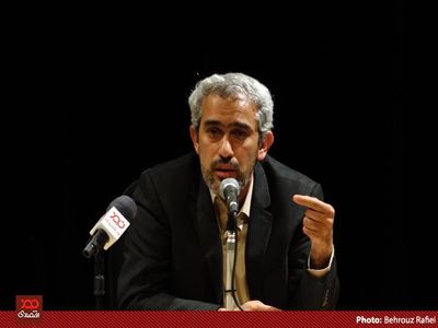 مسئولان تا جایی که می‌توانند اوراق بفروشند و ریال را از دست مردم جمع کنند