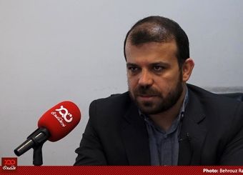 به زودی مجبوریم کیش، قشم و خوزستان را بفروشیم تا بتوانیم حقوق بازنشستگان را بدهیم