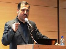 هر چه سریعتر فعالیت بانک‌های خصوصی را متوقف کنیم