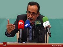 وزارت نیرو و وزارت نفت باید چاه‌های کشاورزی را برقی می‌کردند ولی بسیار کند عمل می‌کنند