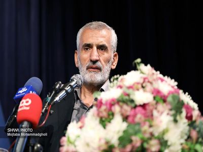 دولت‌های گذشته تصمیم منطقی برای افزایش قیمت انرژی نگرفتند