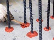 نحوه کاشت میلگرد در بتن ؛ هر آنچه که باید بدانید!