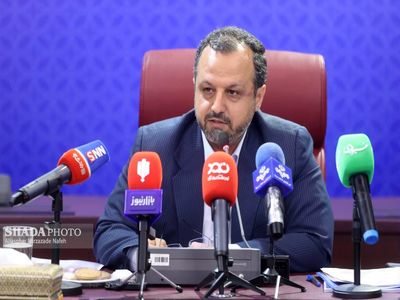 برخی از امروز می‌خواهند برای سال 1403 در بازار ارز نرخ‌سازی کنند/ تلاش کردند بعد از تحولات فلسطین بازار ارز کشور را بهم بزنند
