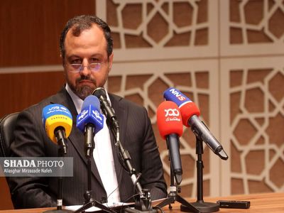 دولت قبل همه کانال‌های نقل و انتقال پولی را به سوئیفت و یا برخی پیام‌رسان‌های خاص متصل کرده بود