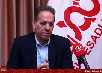 وزارت صمت با ادغام مرکز ملی فرش با آمریکا همراهی کرد