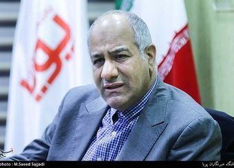 خودروی سمند در سنگال به عنوان تاکسی و خودروی پلیس مورد استفاده قرار می‌گیرد