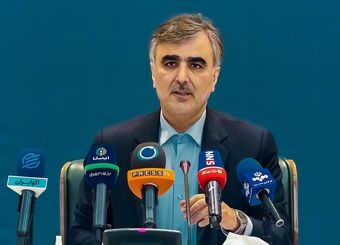موسسه نور که ادغامش کردیم، یک موسسه کوچک نبود و دو سه برابر برخی از بانک‌ها شعبه داشت