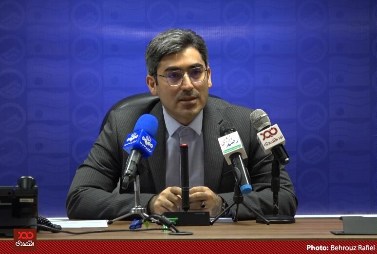 اجرای ۸ هزار هکتار شبکه آبیاری با مشارکت کشاورزان و سرمایه‌گذاران