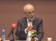 ایران تنها کشوری است که اختیار نفت و گازش را دارد