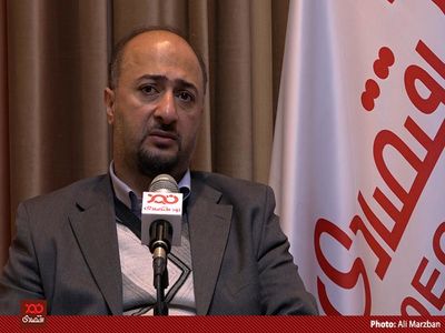 کسری تراز تجاری مسئله جدیدی نیست و نباید اینقدر روی آن مانور داد