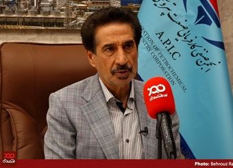 بانک مرکزی پروژه‌های پتروشیمی که نیاز به کمتر از ۵۰ میلیون دلار سرمایه گذاری دارد، را مورد حمایت قرار می‌دهد