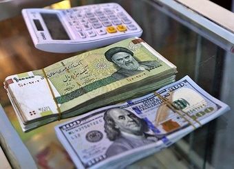 بازار ارز اسیر هیجانات سیاسی نشد/ دلار تقاضایی ندارد