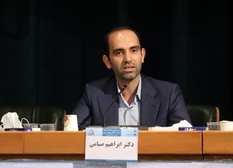 تولید کنندگان ما با این وضعیت قطعی برق و گاز نمیتوانند برای قراردادهای خارجی برنامه ریزی کنند
