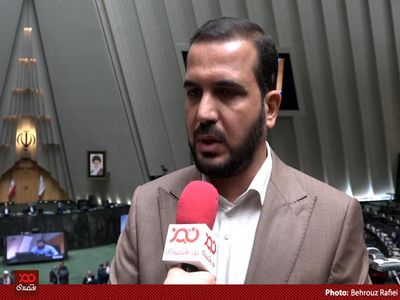 التهابات ارزی ناشی از فضاسازی در فضای رسانه‌های غیررسمی است