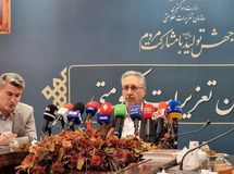 عرضه پژو پارس با دستور رئیس جمهور ادامه پیدا میکند/ سایپا قول داده بدون افزایش قیمت خودروهای ثبت نامی را تحویل دهد