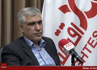 دشمنان دنبال بهانه اند که با یک خبر منفی بازار ارز ایران را بهم بریزند