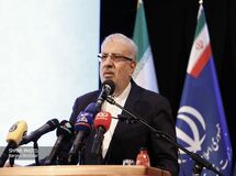هرچه تولید سوخت می‌کنیم باز هم از مصرف عقبیم/ خیلی صنایع تعطیل شده ولی سهمیه سوخت مایع می‌گیرند