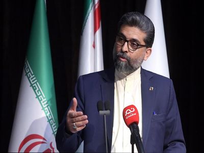 برخی از صنایع ۲۰ سال است که هیچ بازسازی نداشته‌اند