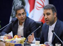 گردشگری مناطق آزاد پایلوت سیاست های اقتصاد مقاومتی است.