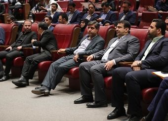 تاکیدمدیرعامل بانک ملی ایران برلزوم آموزش وآشنایی صحیح کارکنان با ابزارهای جدید و نوین تامین مالی بنگاه ها و زنجیره ارزش